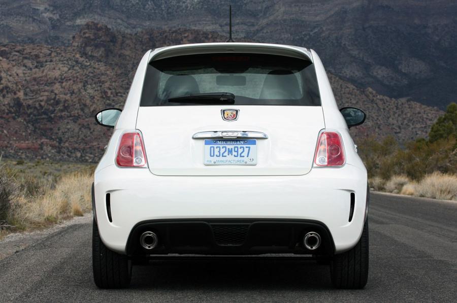  Fiat 500 Abarth 2012 года  (фото 46 из 121)